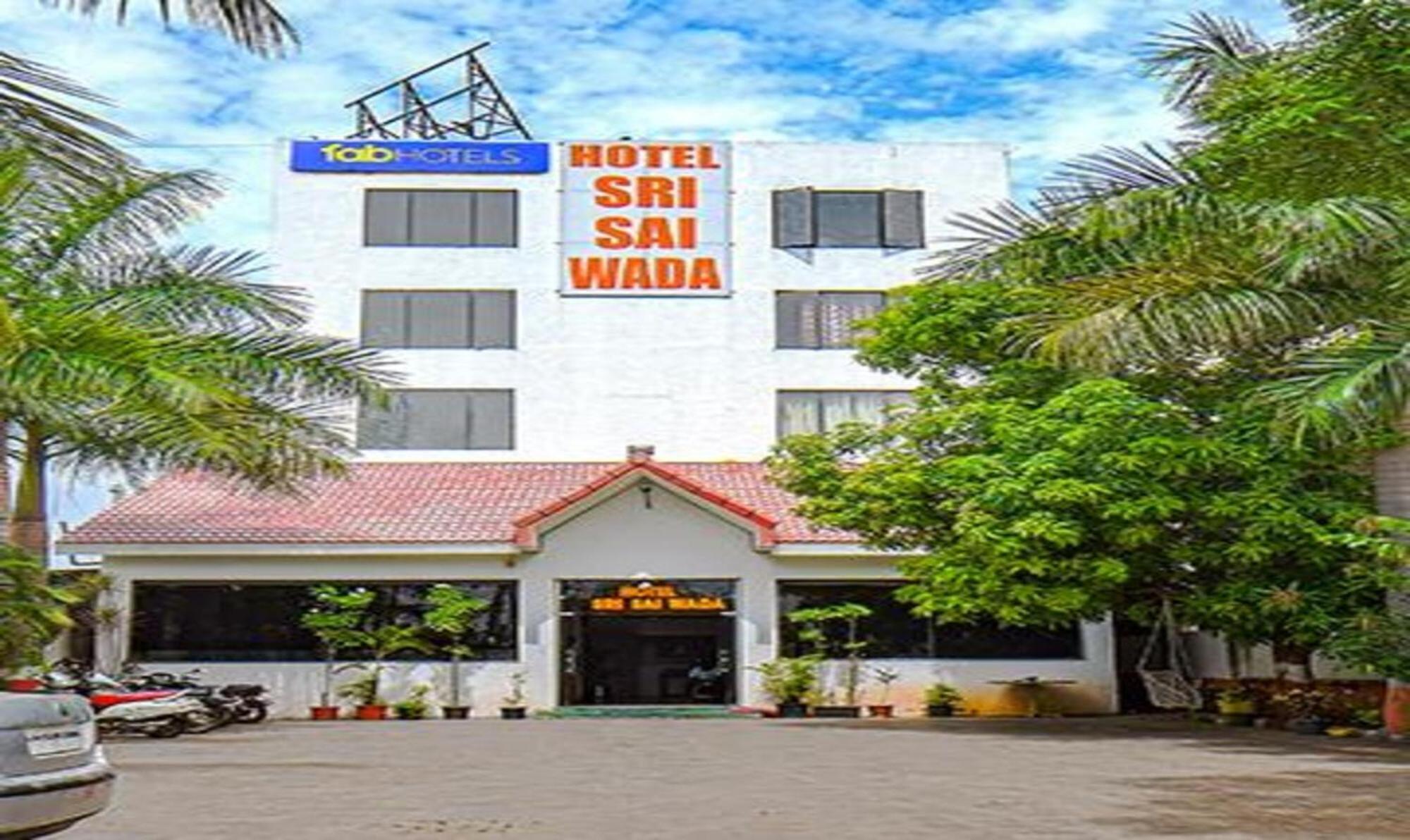 Hotel Shirdi Sai Wada Exterior foto